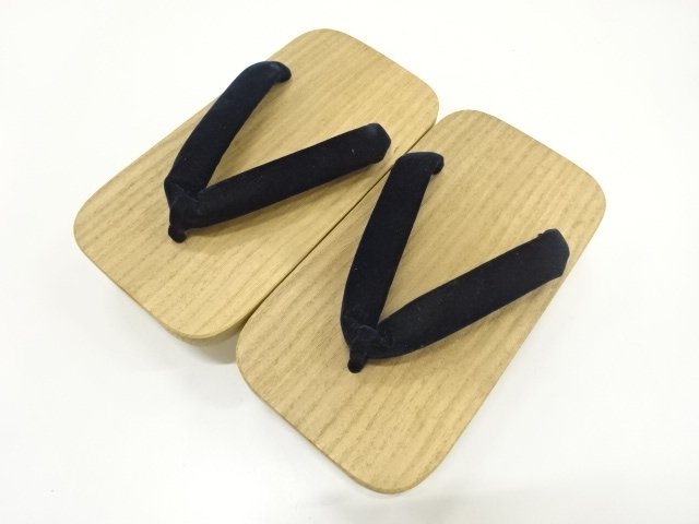 JAPANESE KIMONO / UNUSED VELVET STRAP MENS PAULOWNIA GETA (23.5 CM) FO